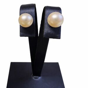 Authentic Akoya Pearl Earrings set in 14K WG from Japan